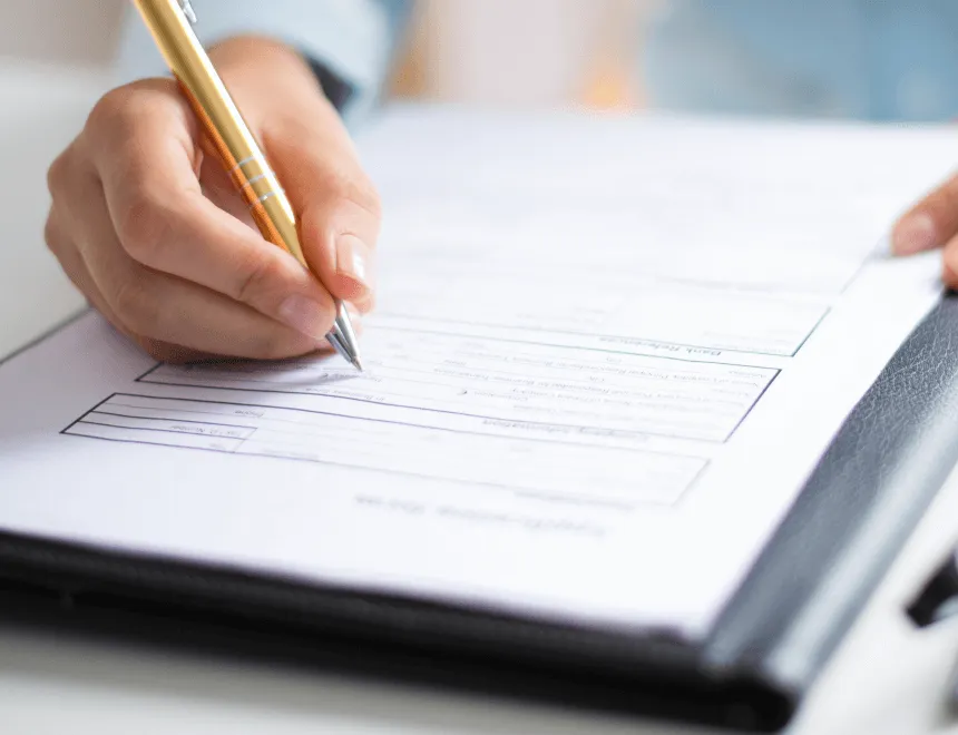 從法人設立、勞務支援，到會計業務的全套服務支援。